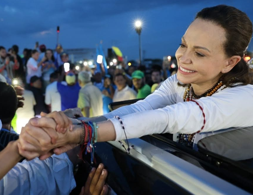 María Corina Machado: ¿Qué lectura política podríamos encontrar en el retorno a Venezuela de la Nobel del 2025?